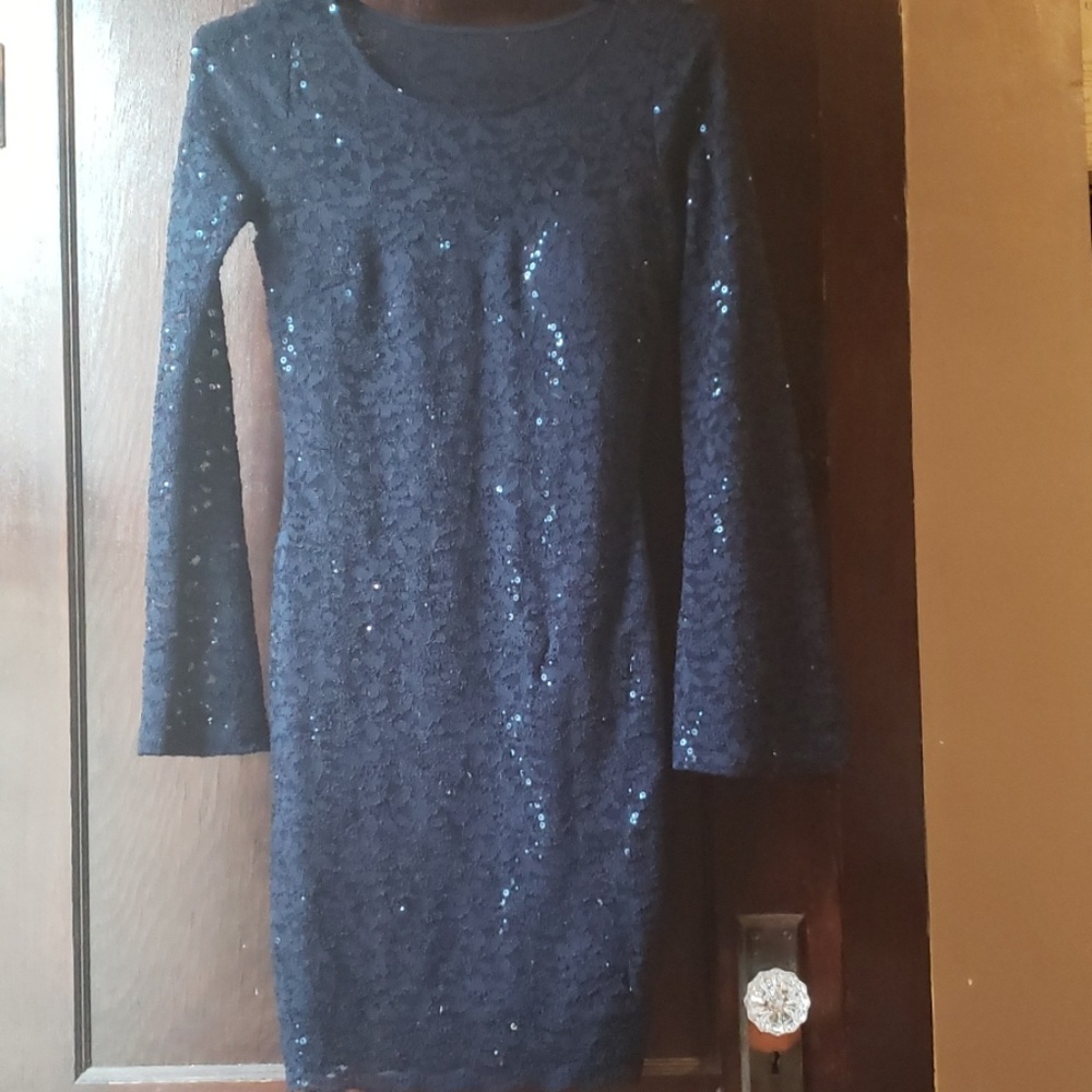 Dark blue, long sleeve dress